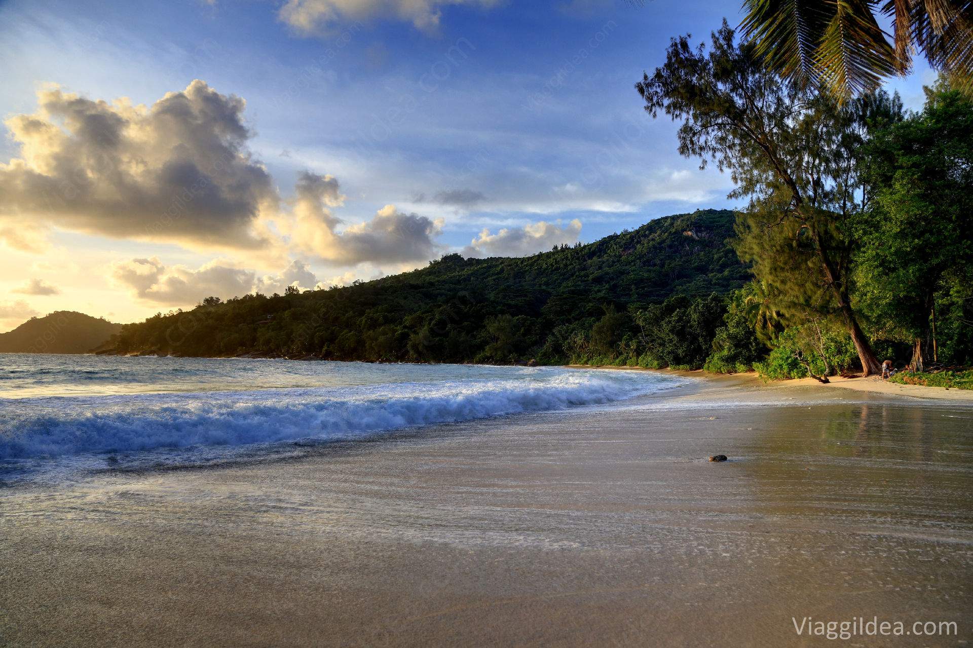 Anse Takamaka
