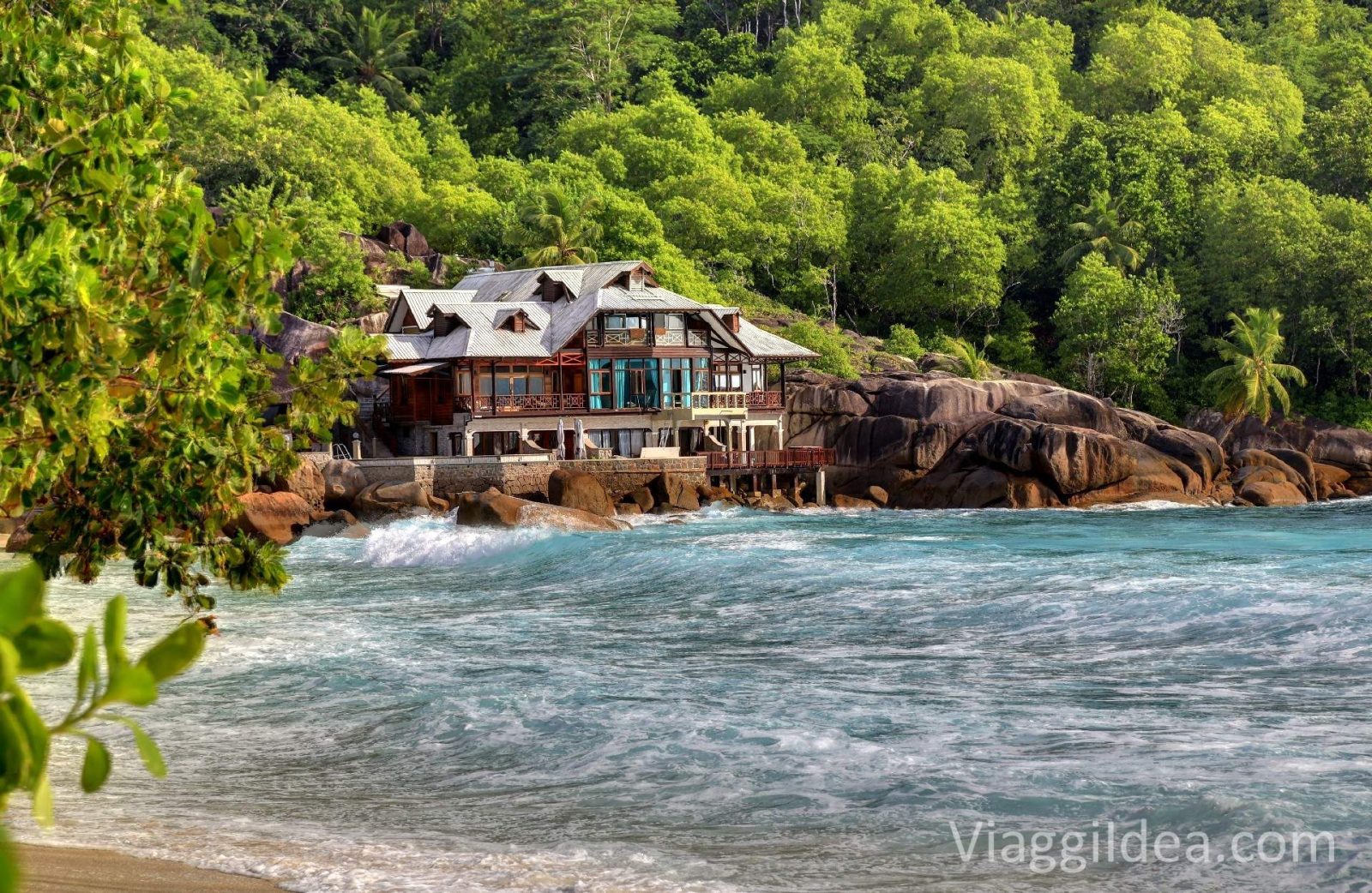 Anse Takamaka