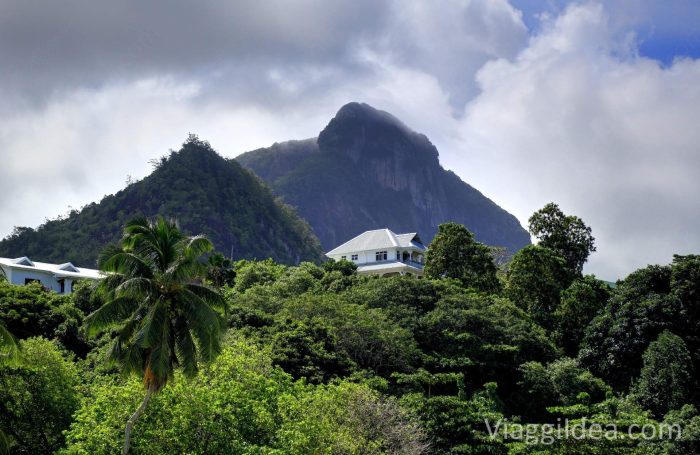 Le Morne Port Launay